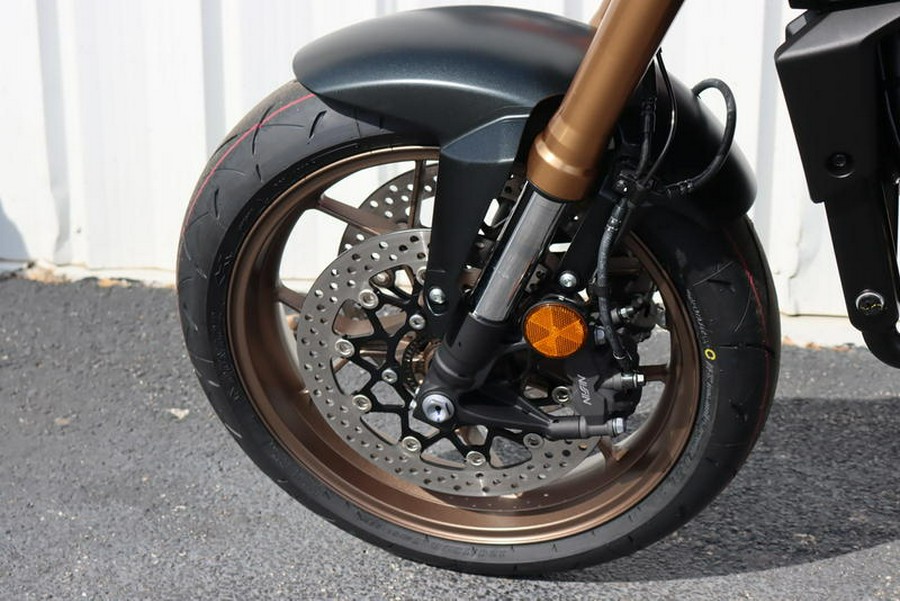 2026 Honda® CB650R E-Clutch