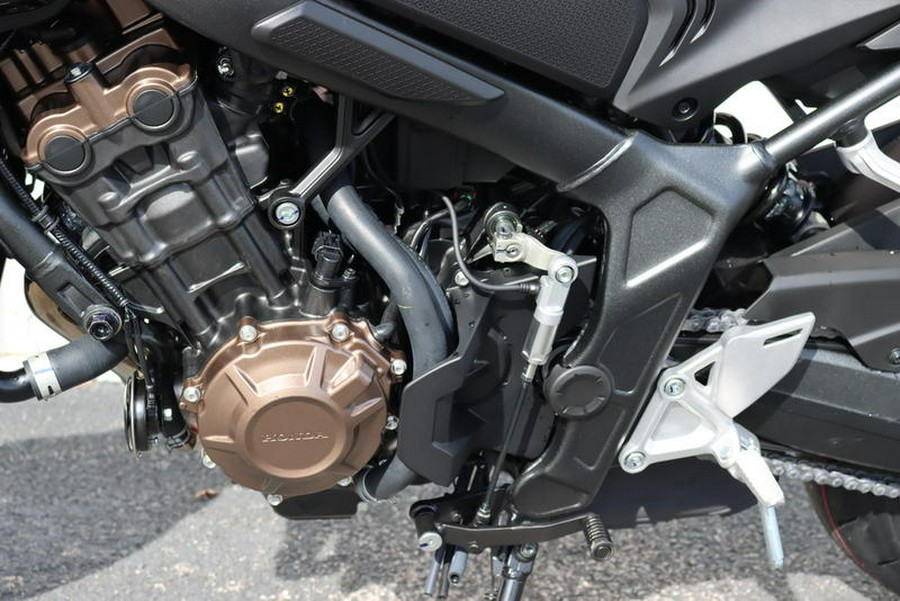 2026 Honda® CB650R E-Clutch