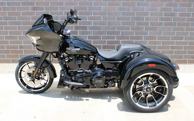 2026 Harley-Davidson® FLTRT - Road Glide® 3