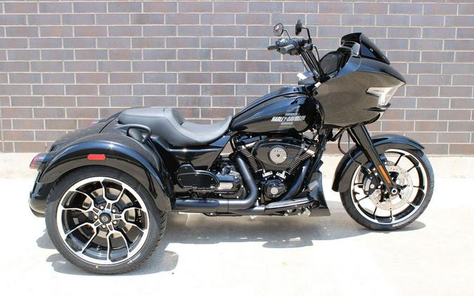 2026 Harley-Davidson® FLTRT - Road Glide® 3