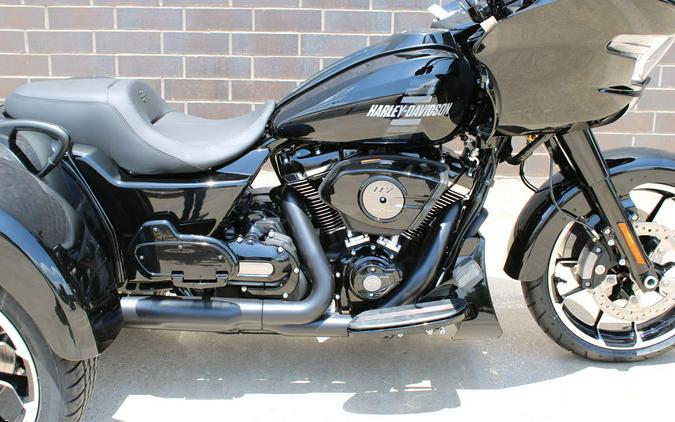 2026 Harley-Davidson® FLTRT - Road Glide® 3