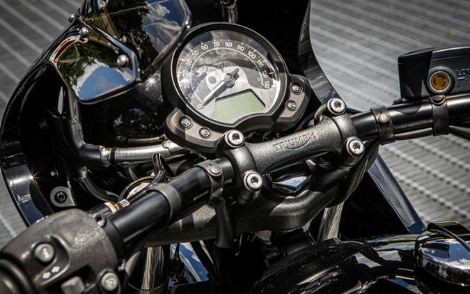2020 Triumph Bonneville Bobber Black Jet Black Black