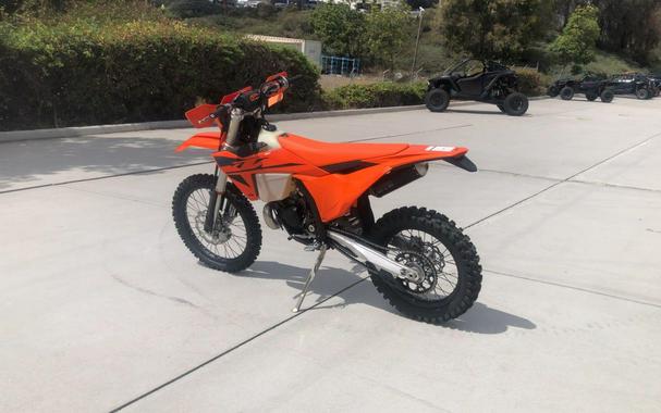 2025 KTM 150 XC-W