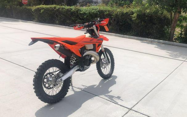 2025 KTM 150 XC-W