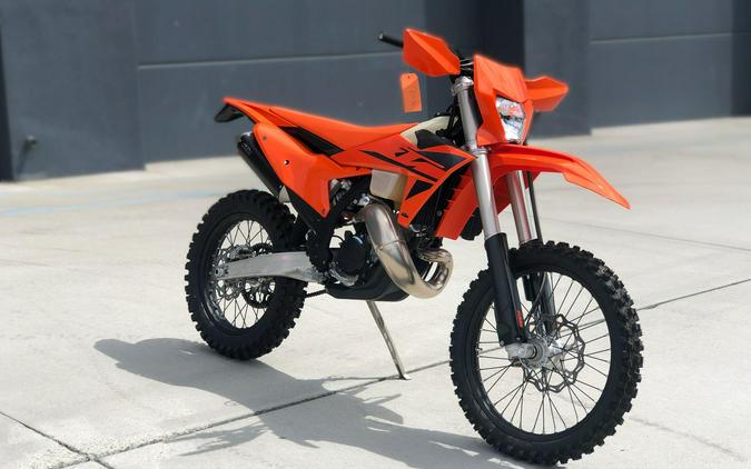 2025 KTM 150 XC-W