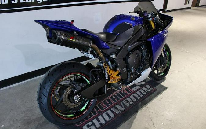 2013 Yamaha YZF-R1