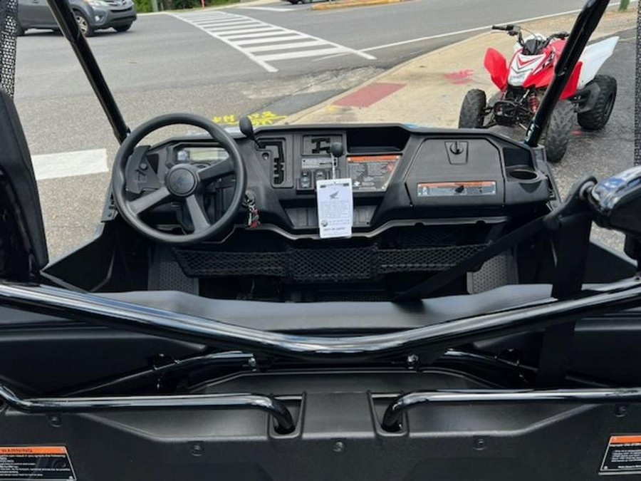 2025 Honda® Pioneer 1000-5 Deluxe