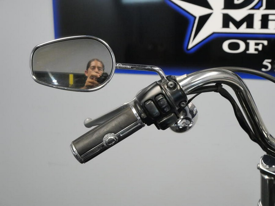 2004 Harley-Davidson® FXDWGI - Dyna® Wide Glide®