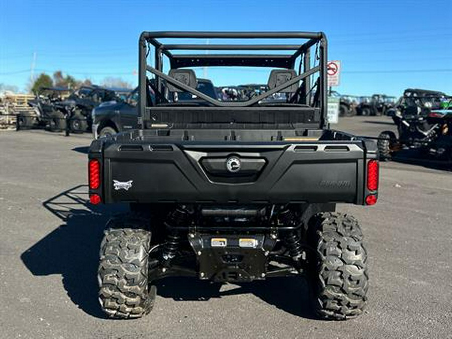 2025 Can-Am Defender MAX HD7