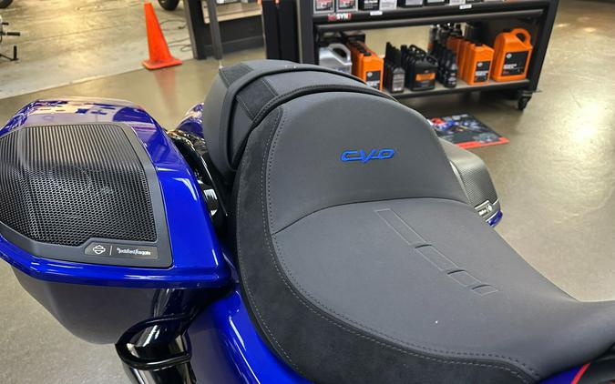 2025 Harley-Davidson CVO™ Road Glide®