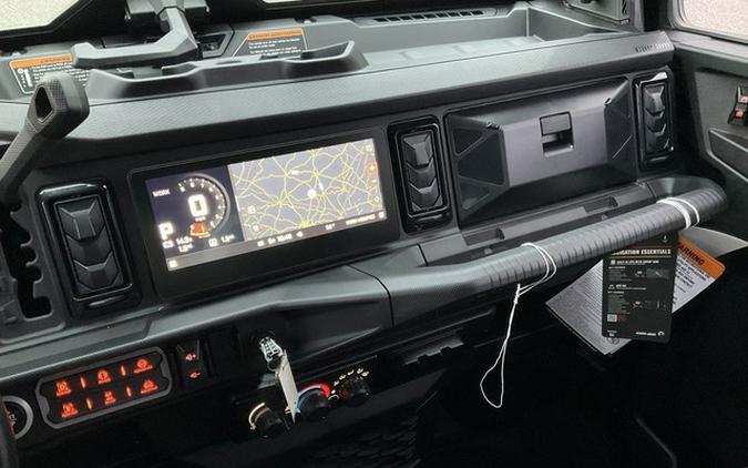 2026 Can-Am Defender MAX Limited HD11