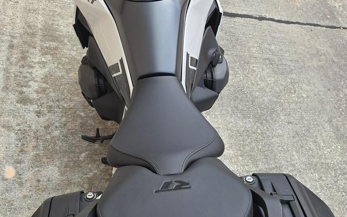 2026 BMW R 1300 RT
