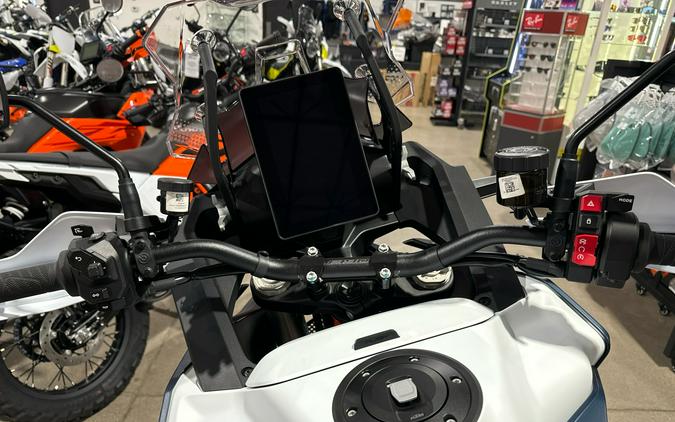 2026 KTM 1390 Super Adventure R