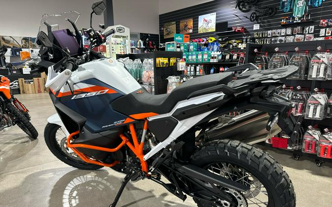 2026 KTM 1390 Super Adventure R