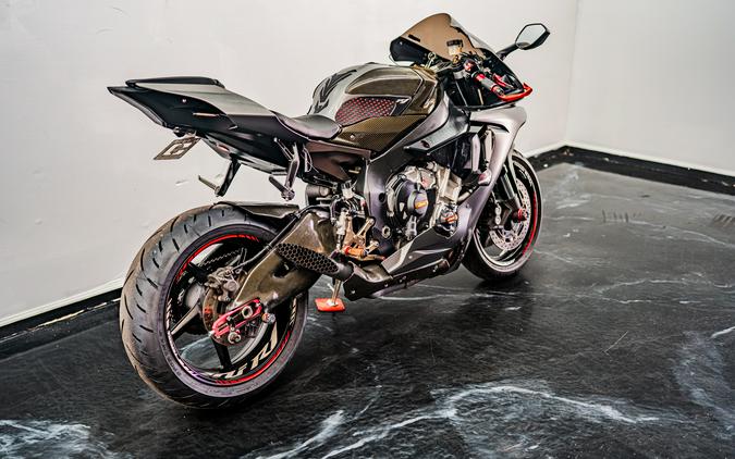 2016 Yamaha Motor Corp., USA YZF-R1S