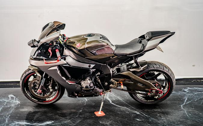 2016 Yamaha Motor Corp., USA YZF-R1S