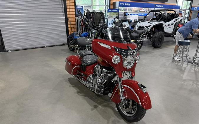 2016 Indian Motorcycle® Chieftain® Indian Red
