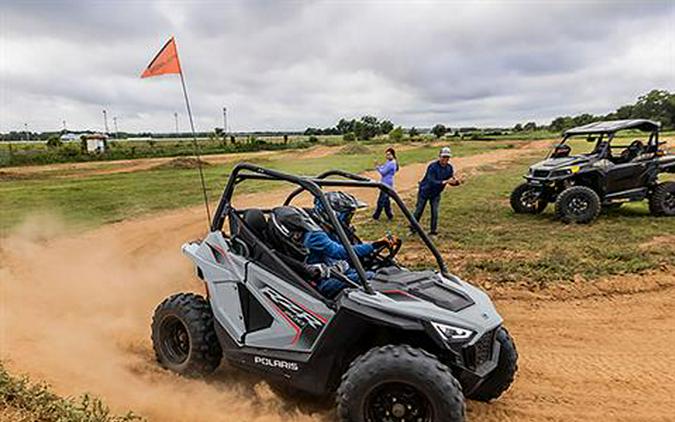 2024 Polaris RZR 200 EFI