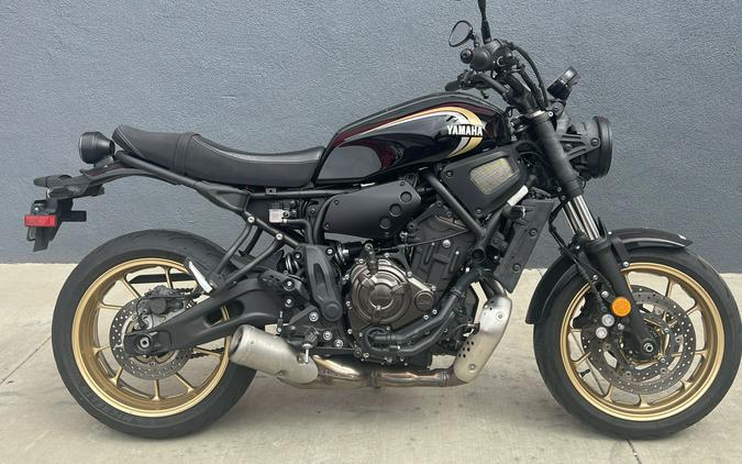 2022 YAMAHA XSR 700