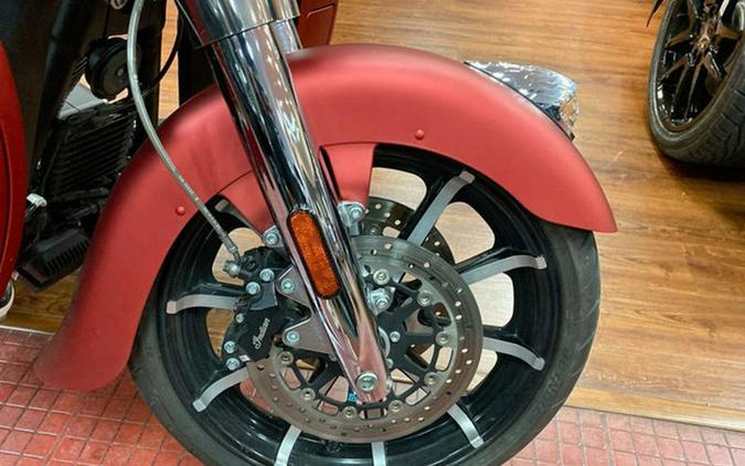 2020 Indian Motorcycle® Roadmaster® Dark Horse® Ruby Smoke