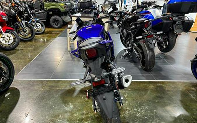 2025 Yamaha YZF-R3
