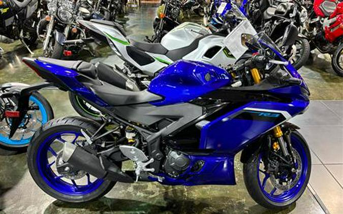 2025 Yamaha YZF-R3