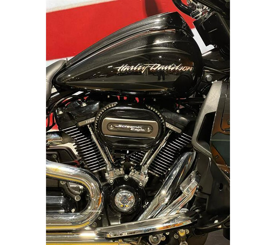 2017 Harley-Davidson CVO™ Street Glide®