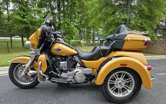 2023 Harley-Davidson® FLHTCUTG - Tri Glide® Ultra