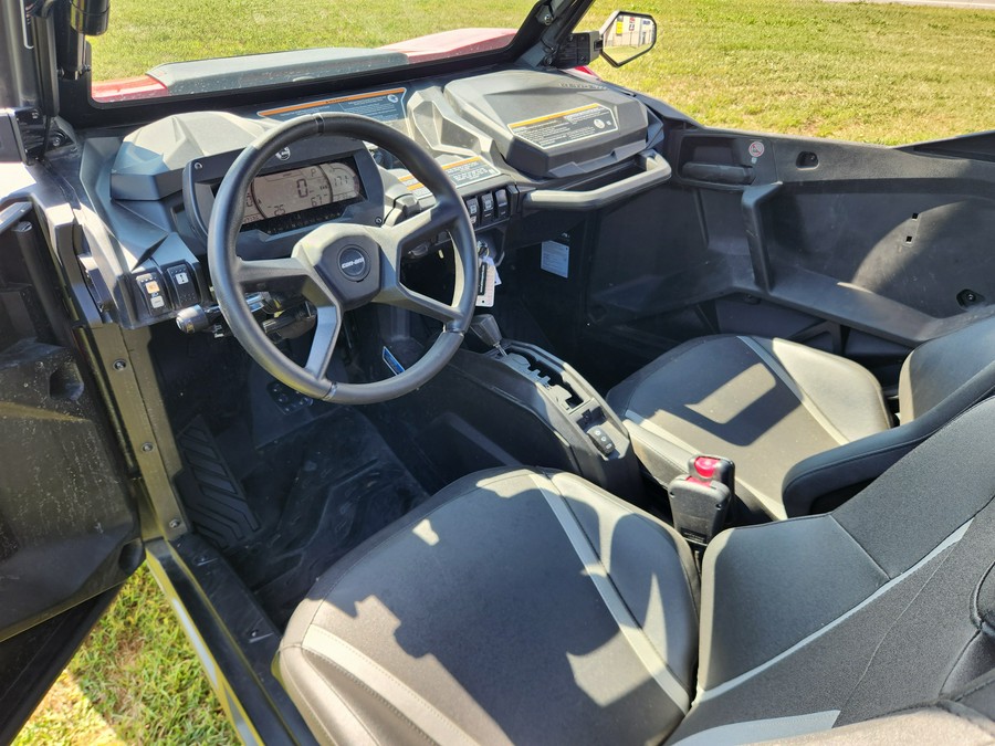 2024 Can-Am SSV COM MAX XT 64 1000R RD 24