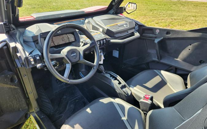 2024 Can-Am SSV COM MAX XT 64 1000R RD 24