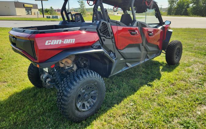 2024 Can-Am SSV COM MAX XT 64 1000R RD 24