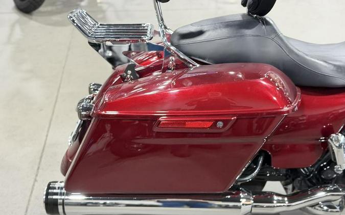 2017 Harley-Davidson® FLHXS - Street Glide® Special