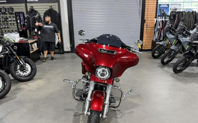 2017 Harley-Davidson® FLHXS - Street Glide® Special