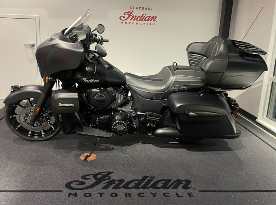 2023 Indian Motorcycle Roadmaster Dark Horse - SUMMER KICK OFF SPECIAL