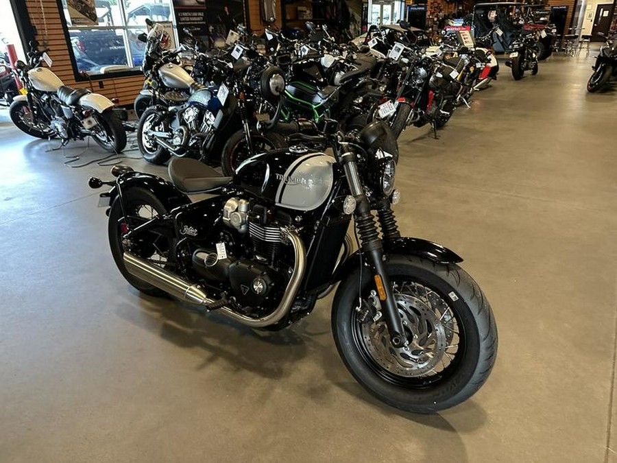 2024 Triumph Bonneville Bobber Jet Black/Ash Gray