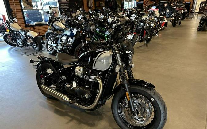 2024 Triumph Bonneville Bobber Jet Black/Ash Gray