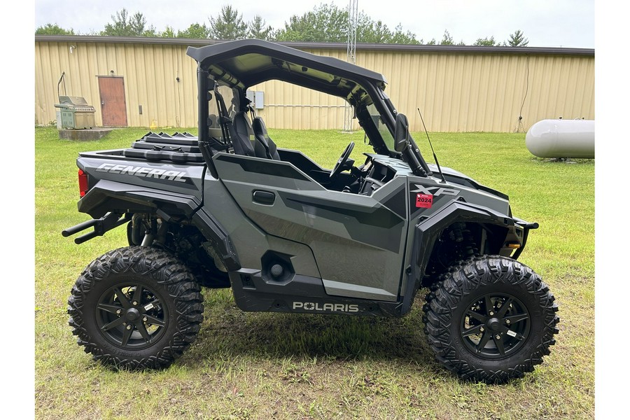 2023 Polaris Industries GENERAL® XP 1000 Premium