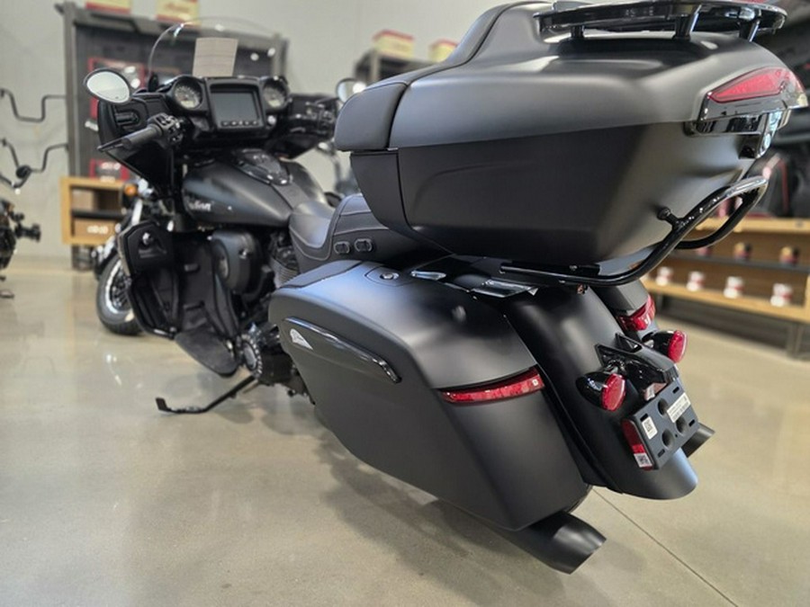 2025 Indian Roadmaster Dark Horse w/Powerband Audio Black Smoke