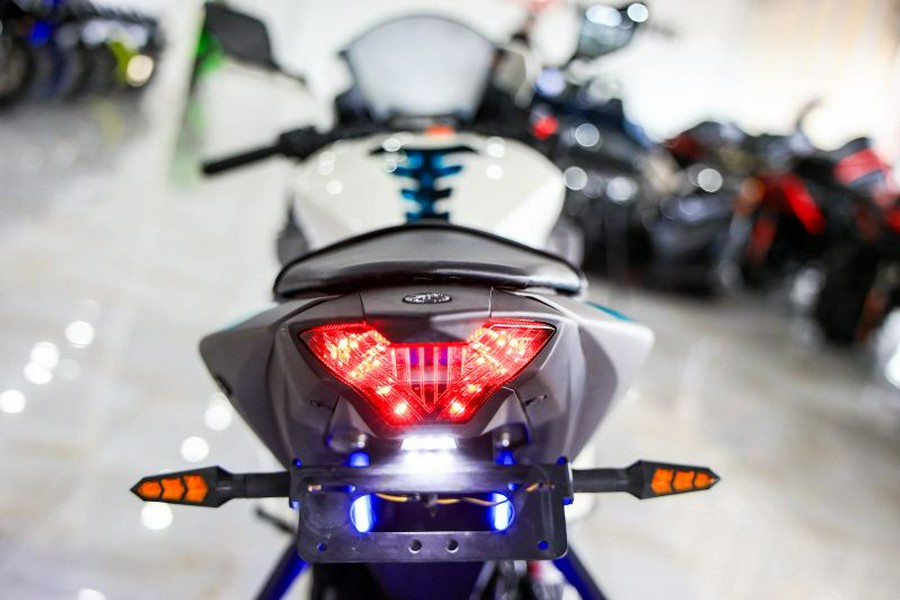 2024 Yamaha YZF-R3