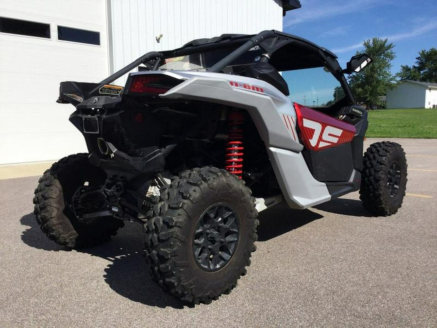 2024 Can-Am® Maverick X3 DS Turbo Catalyst Gray