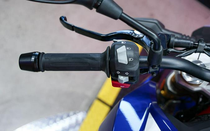 2025 BMW G 310 R