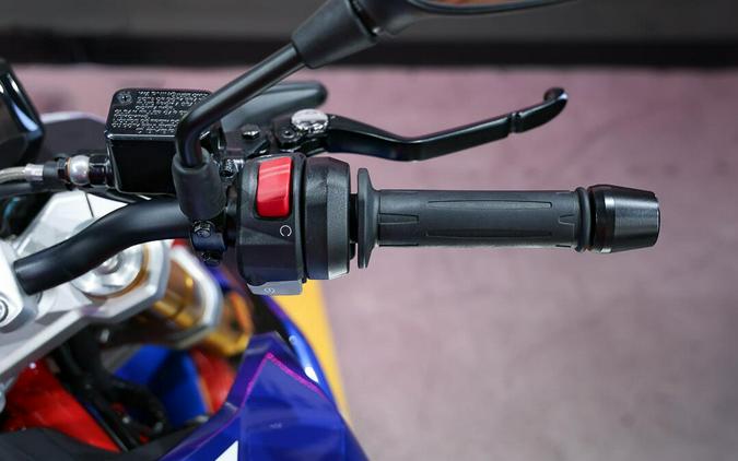 2025 BMW G 310 R