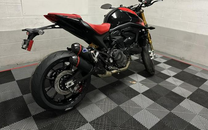 2024 Ducati Monster SP