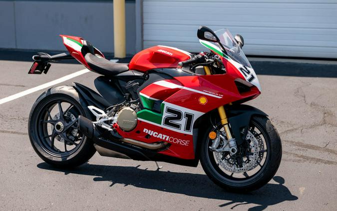 2023 Ducati Panigale V2 Bayliss 1St Championship 20Th Annivers