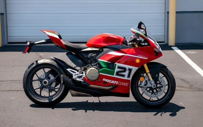 2023 Ducati Panigale V2 Bayliss 1St Championship 20Th Annivers