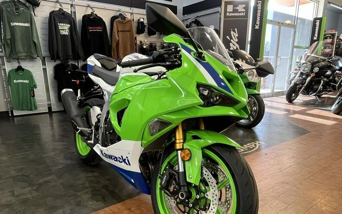 2024 Kawasaki Ninja® ZX™-6R 40th Anniversary Edition ABS