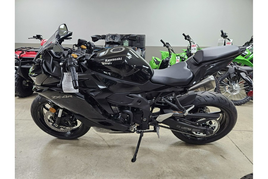 2024 Kawasaki Ninja ZX-4R ABS