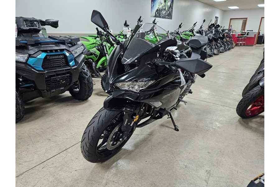 2024 Kawasaki Ninja ZX-4R ABS