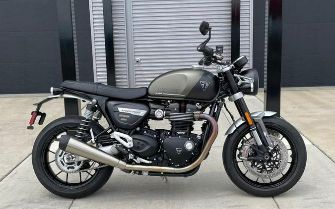 2024 Triumph Speed Twin 1200 Matte Ironstone/Matte Storm Grey