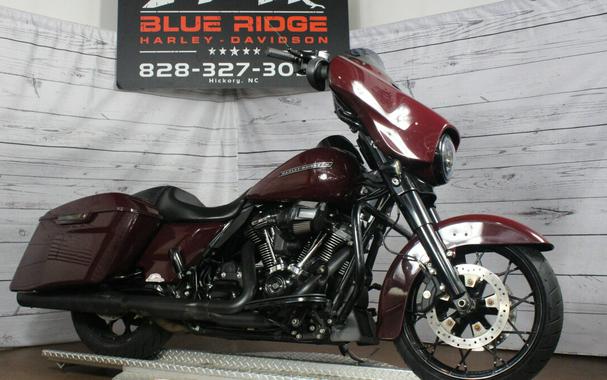 FLHXS 2020 Street Glide Special